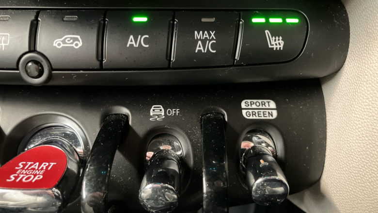 MINI Hatchback 1.5 Cooper Exclusive 3dr Auto Petrol Hatchback